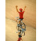 Figurine cycliste : maillot rouge du vainqueur du tour d'Espagne bras levés